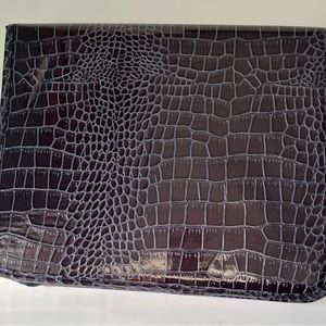 SeneGence Makeup Artist  Binder